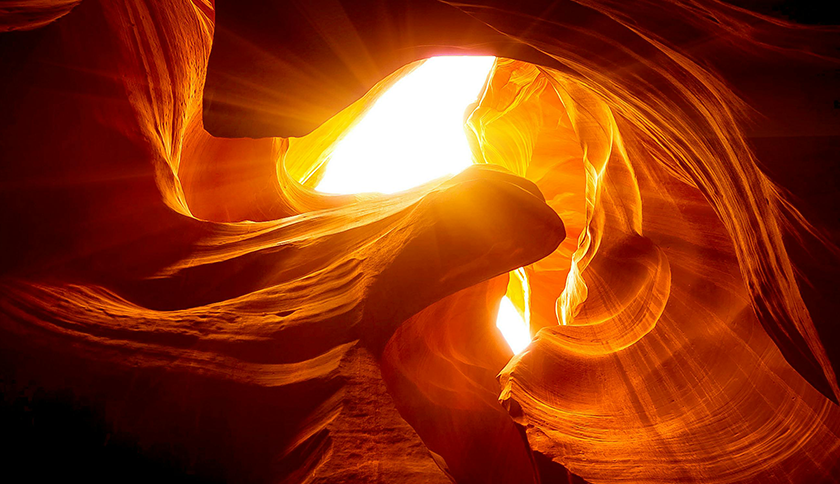 凯发天生一触即发制药盛装参展2024西鼎会，共绘健康产业新蓝图！